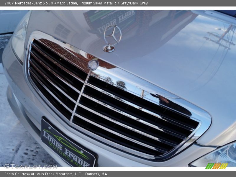 Iridium Silver Metallic / Grey/Dark Grey 2007 Mercedes-Benz S 550 4Matic Sedan