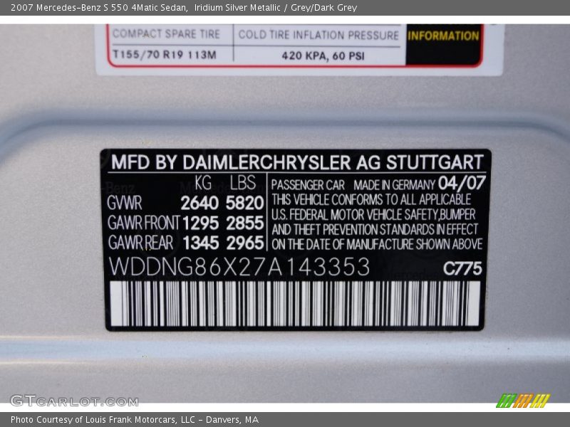 Iridium Silver Metallic / Grey/Dark Grey 2007 Mercedes-Benz S 550 4Matic Sedan