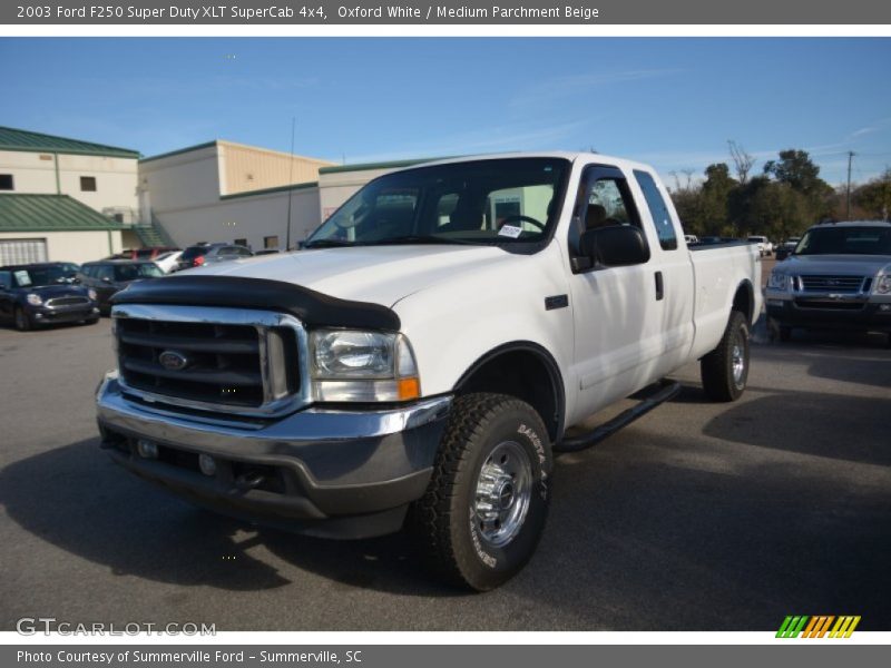 Oxford White / Medium Parchment Beige 2003 Ford F250 Super Duty XLT SuperCab 4x4