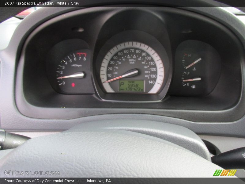White / Gray 2007 Kia Spectra EX Sedan