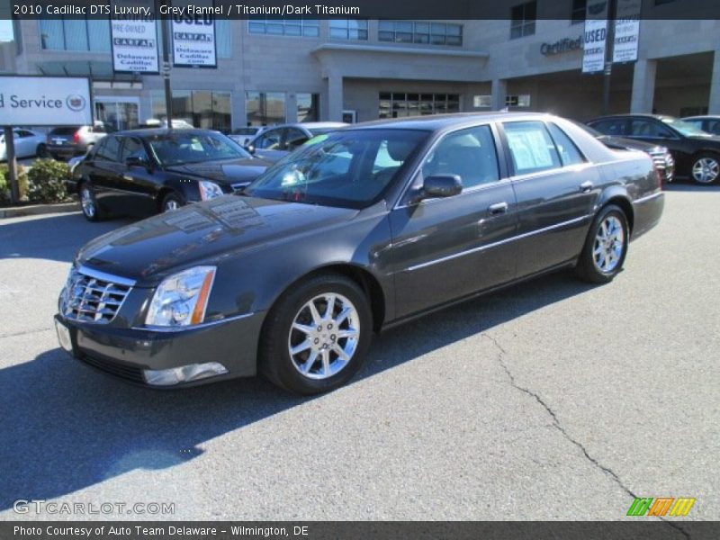 Grey Flannel / Titanium/Dark Titanium 2010 Cadillac DTS Luxury
