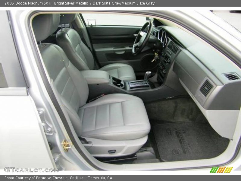 Bright Silver Metallic / Dark Slate Gray/Medium Slate Gray 2005 Dodge Magnum SXT