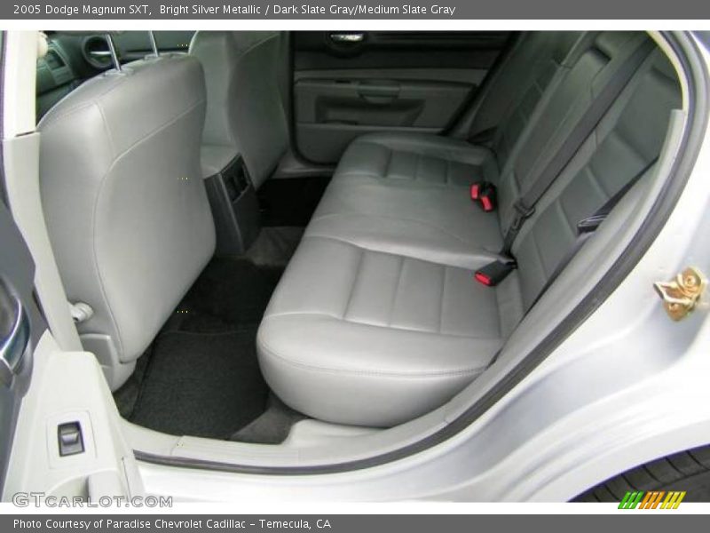 Bright Silver Metallic / Dark Slate Gray/Medium Slate Gray 2005 Dodge Magnum SXT