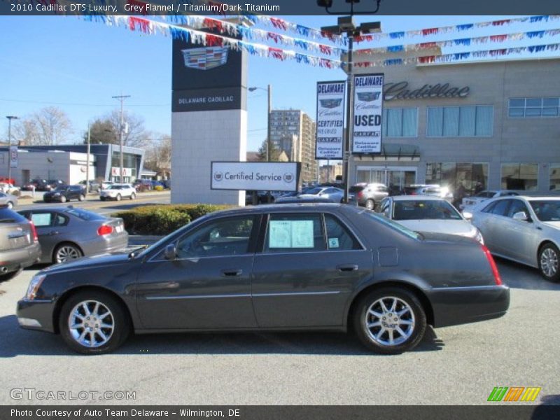 Grey Flannel / Titanium/Dark Titanium 2010 Cadillac DTS Luxury