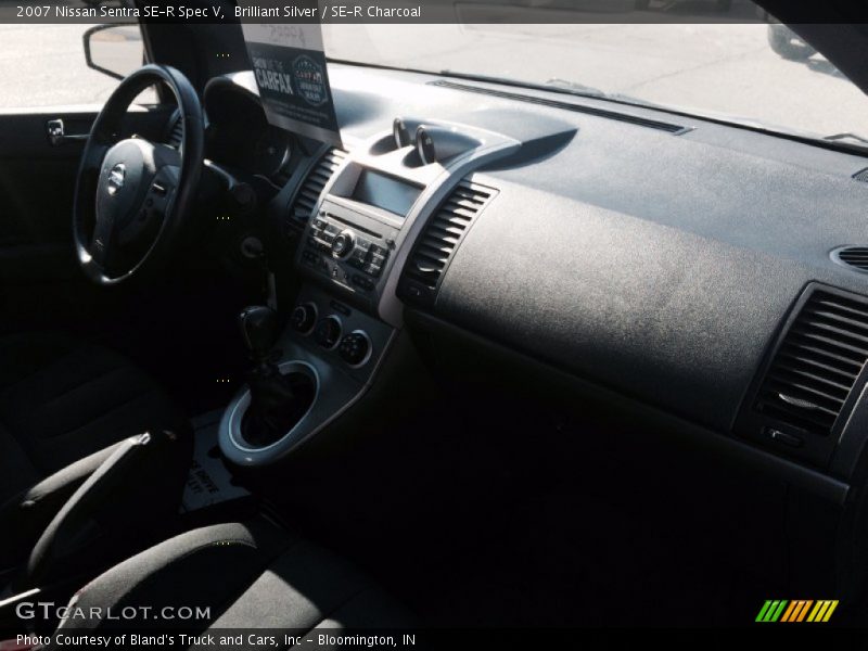 Brilliant Silver / SE-R Charcoal 2007 Nissan Sentra SE-R Spec V