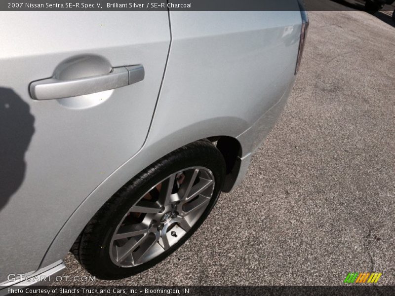 Brilliant Silver / SE-R Charcoal 2007 Nissan Sentra SE-R Spec V