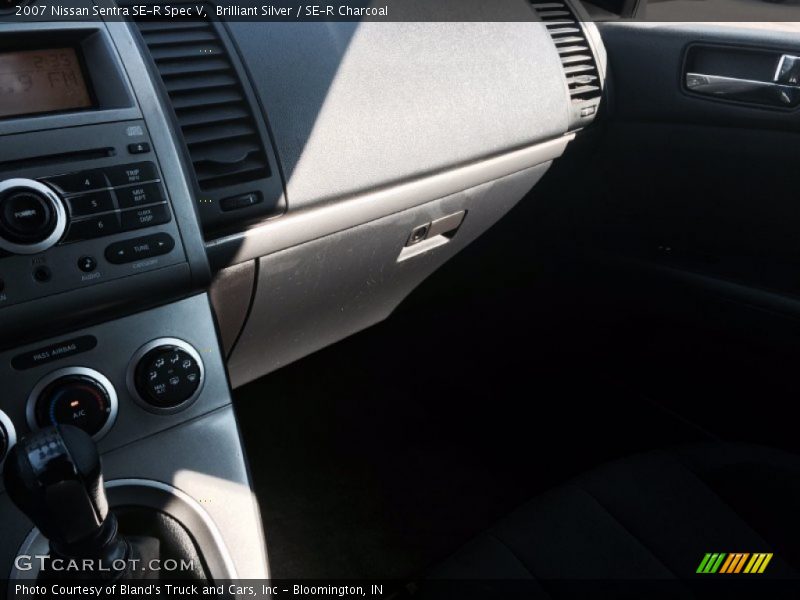 Brilliant Silver / SE-R Charcoal 2007 Nissan Sentra SE-R Spec V