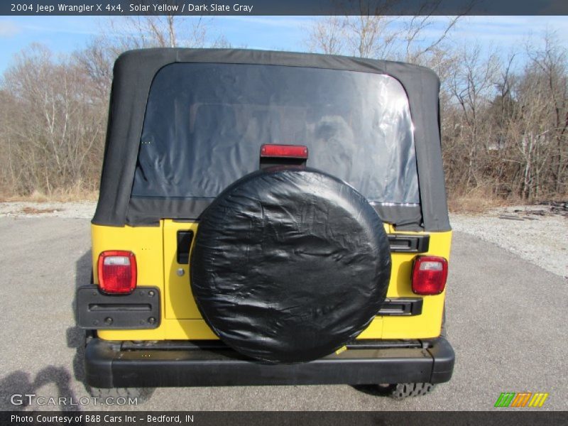 Solar Yellow / Dark Slate Gray 2004 Jeep Wrangler X 4x4