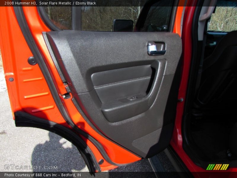 Solar Flare Metallic / Ebony Black 2008 Hummer H3