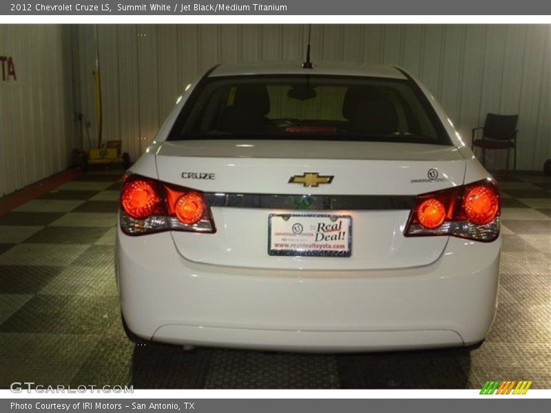 Summit White / Jet Black/Medium Titanium 2012 Chevrolet Cruze LS