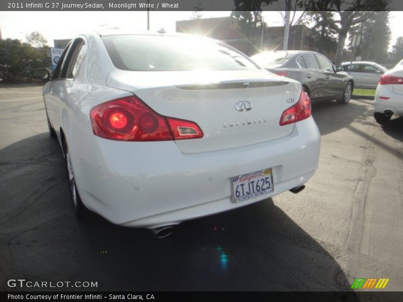Moonlight White / Wheat 2011 Infiniti G 37 Journey Sedan