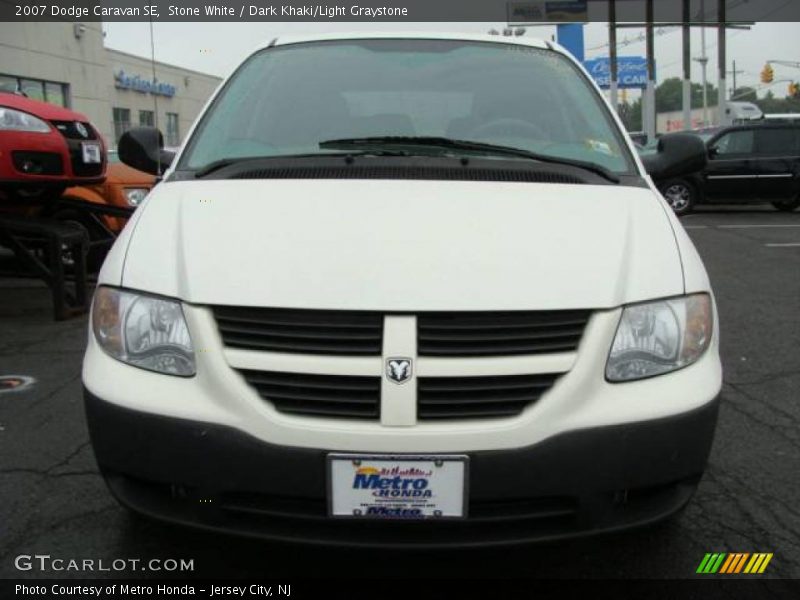 Stone White / Dark Khaki/Light Graystone 2007 Dodge Caravan SE