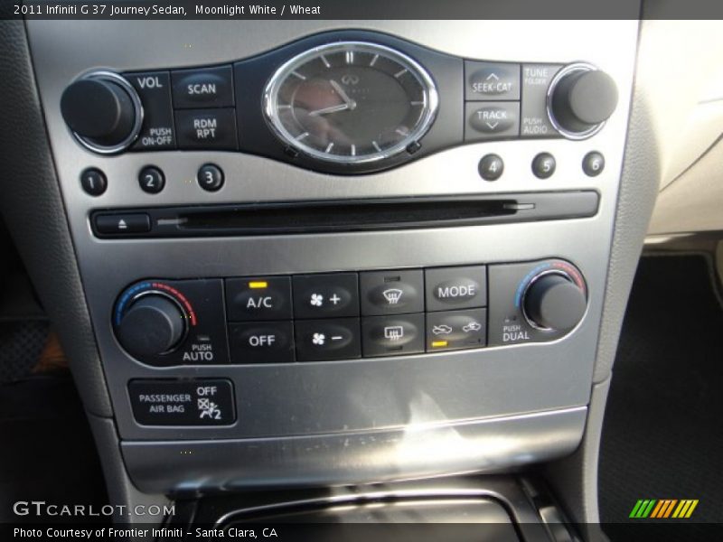 Moonlight White / Wheat 2011 Infiniti G 37 Journey Sedan
