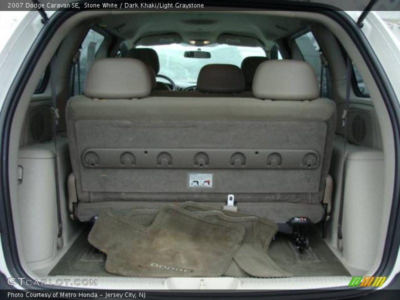 Stone White / Dark Khaki/Light Graystone 2007 Dodge Caravan SE