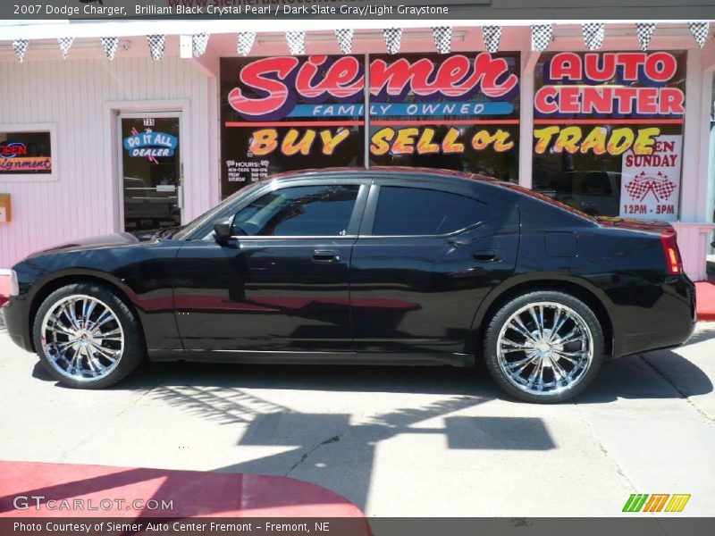Brilliant Black Crystal Pearl / Dark Slate Gray/Light Graystone 2007 Dodge Charger