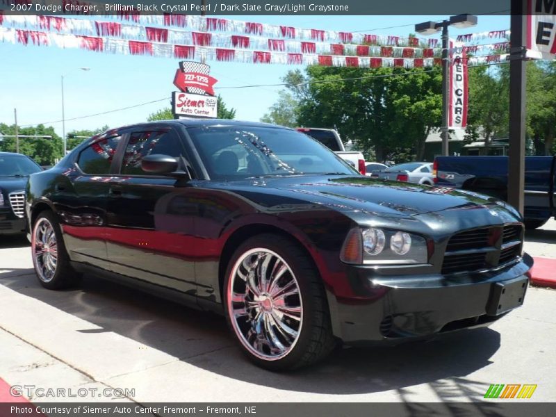 Brilliant Black Crystal Pearl / Dark Slate Gray/Light Graystone 2007 Dodge Charger