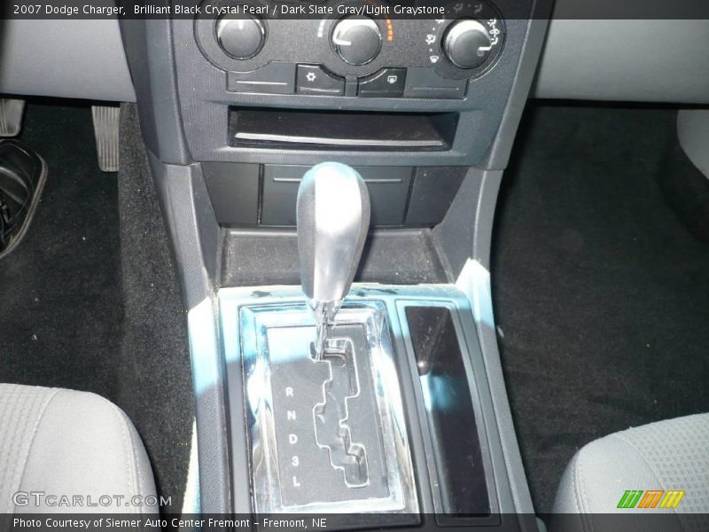 Brilliant Black Crystal Pearl / Dark Slate Gray/Light Graystone 2007 Dodge Charger