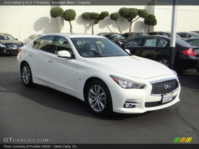 Moonlight White / Graphite 2014 Infiniti Q 50 3.7 Premium