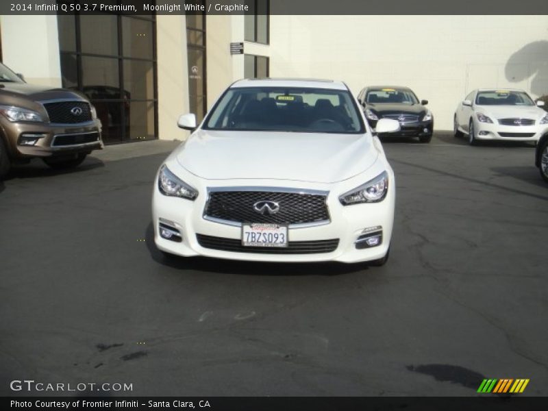 Moonlight White / Graphite 2014 Infiniti Q 50 3.7 Premium
