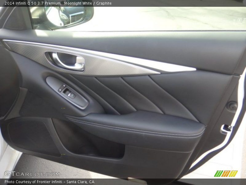 Moonlight White / Graphite 2014 Infiniti Q 50 3.7 Premium