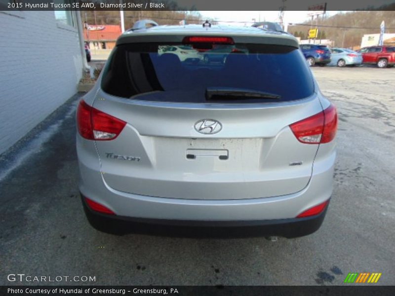 Diamond Silver / Black 2015 Hyundai Tucson SE AWD