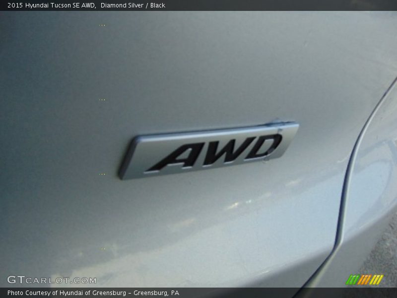 Diamond Silver / Black 2015 Hyundai Tucson SE AWD