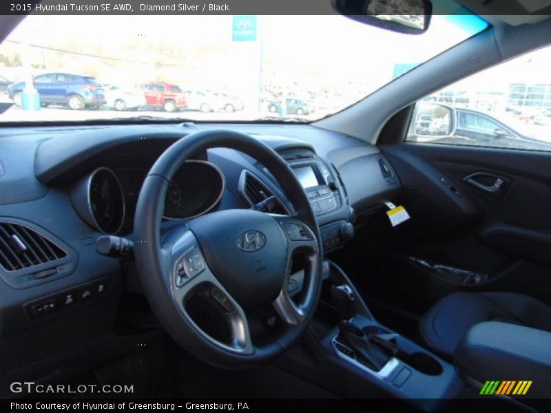 Diamond Silver / Black 2015 Hyundai Tucson SE AWD