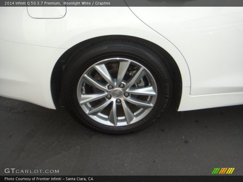 Moonlight White / Graphite 2014 Infiniti Q 50 3.7 Premium