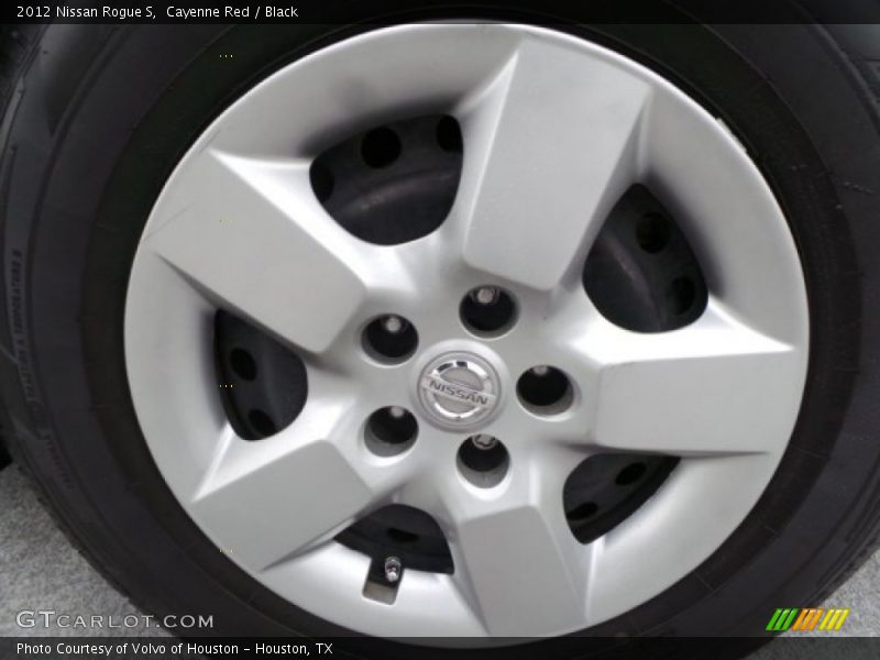 Cayenne Red / Black 2012 Nissan Rogue S