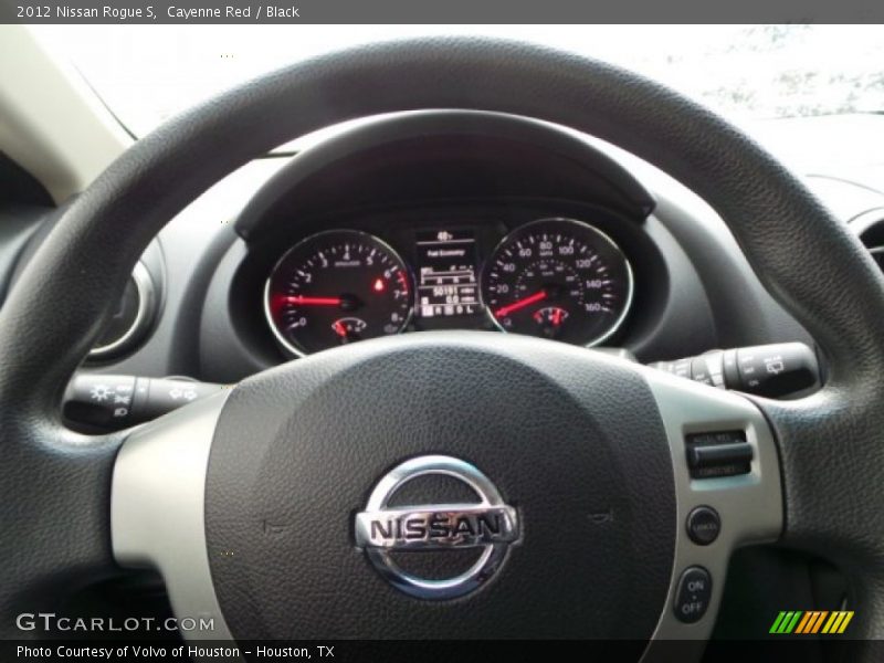 Cayenne Red / Black 2012 Nissan Rogue S