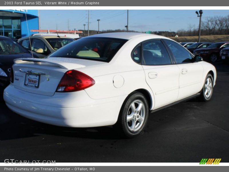 Vibrant White / Medium Graphite 2003 Ford Taurus SES
