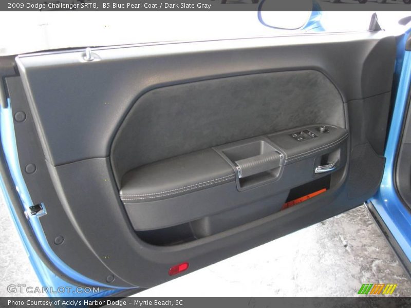 B5 Blue Pearl Coat / Dark Slate Gray 2009 Dodge Challenger SRT8