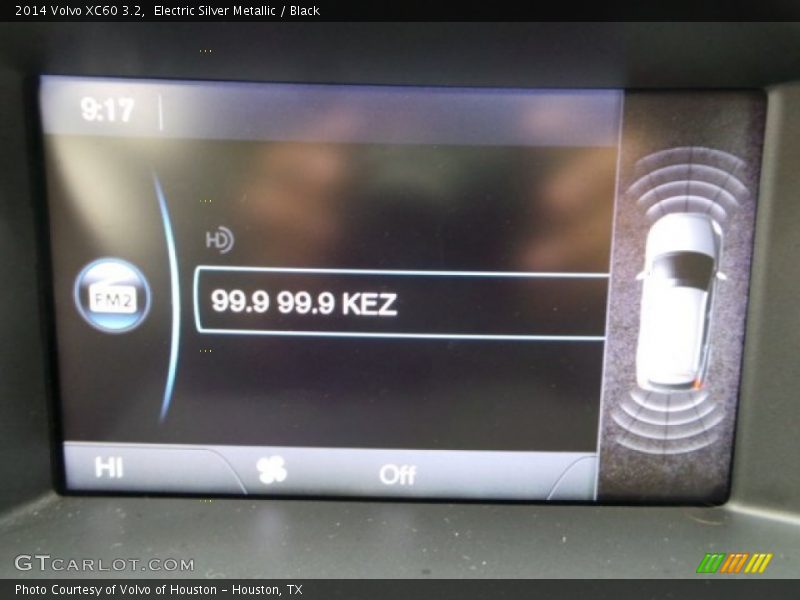 Electric Silver Metallic / Black 2014 Volvo XC60 3.2