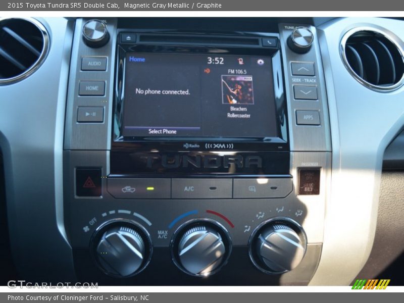 Controls of 2015 Tundra SR5 Double Cab