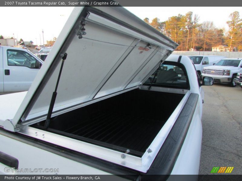Super White / Graphite Gray 2007 Toyota Tacoma Regular Cab