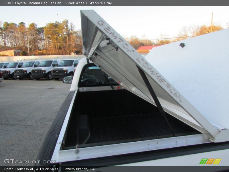 Super White / Graphite Gray 2007 Toyota Tacoma Regular Cab