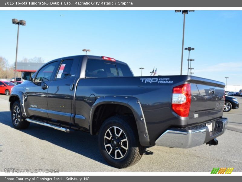 Magnetic Gray Metallic / Graphite 2015 Toyota Tundra SR5 Double Cab