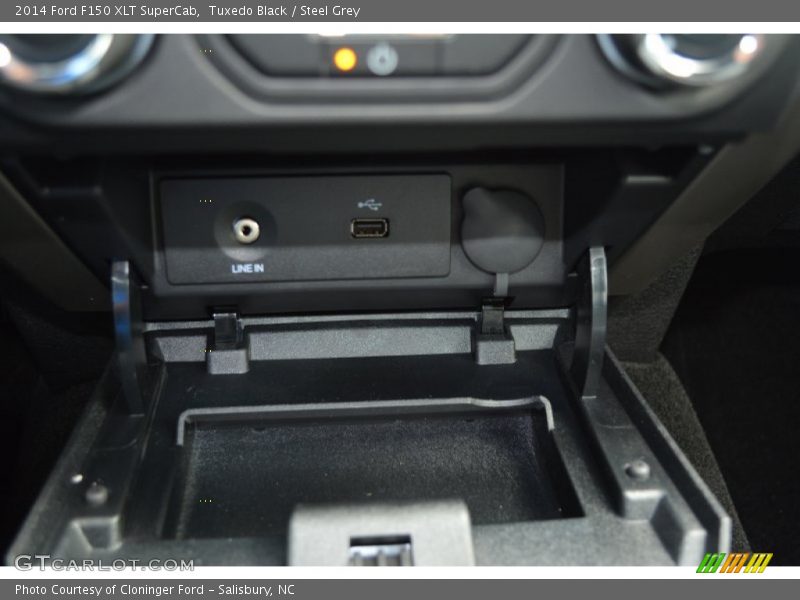 Tuxedo Black / Steel Grey 2014 Ford F150 XLT SuperCab