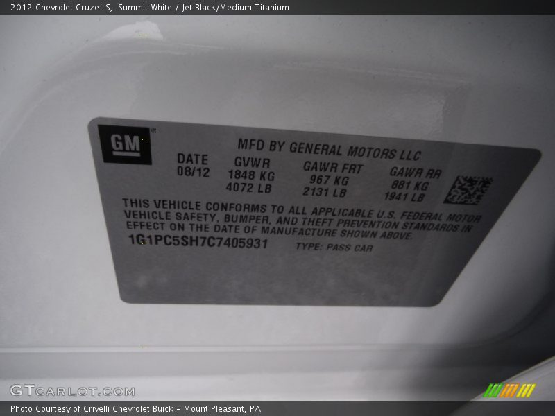 Summit White / Jet Black/Medium Titanium 2012 Chevrolet Cruze LS