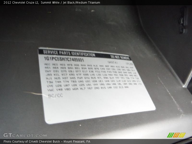 Summit White / Jet Black/Medium Titanium 2012 Chevrolet Cruze LS