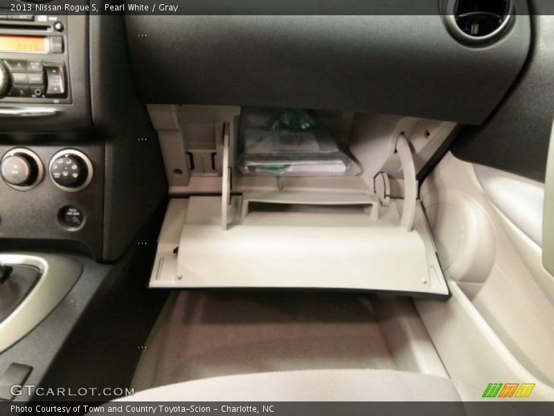 Pearl White / Gray 2013 Nissan Rogue S
