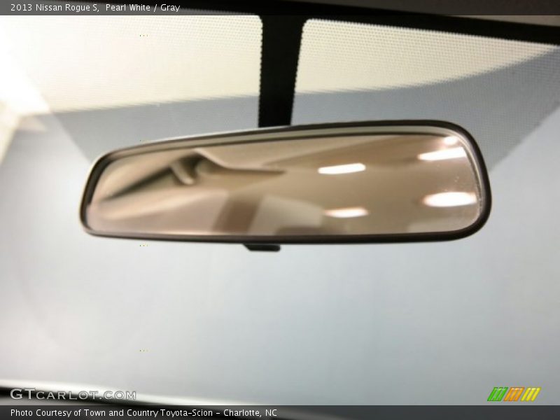 Pearl White / Gray 2013 Nissan Rogue S