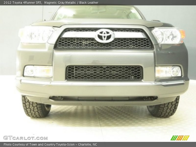 Magnetic Gray Metallic / Black Leather 2012 Toyota 4Runner SR5