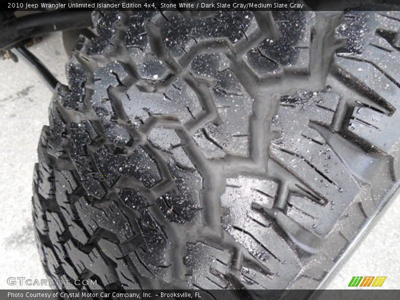 Stone White / Dark Slate Gray/Medium Slate Gray 2010 Jeep Wrangler Unlimited Islander Edition 4x4