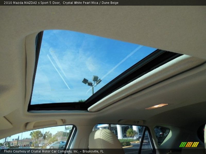 Crystal White Pearl Mica / Dune Beige 2010 Mazda MAZDA3 s Sport 5 Door