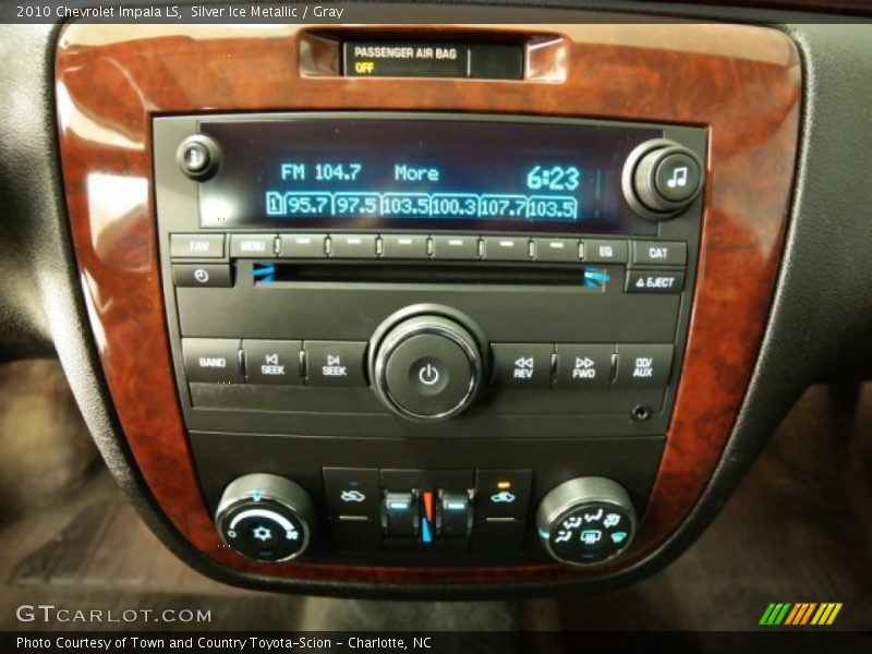 Silver Ice Metallic / Gray 2010 Chevrolet Impala LS