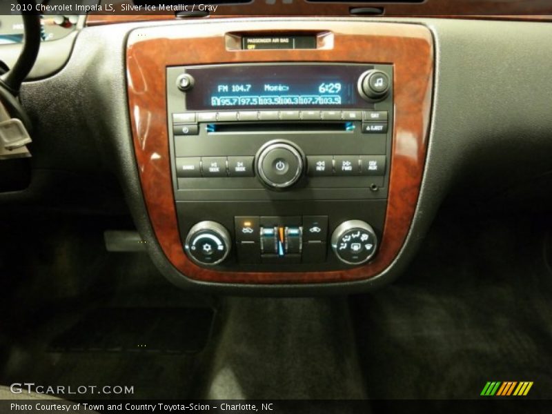 Silver Ice Metallic / Gray 2010 Chevrolet Impala LS