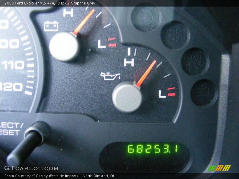 Black / Graphite Grey 2003 Ford Explorer XLS 4x4
