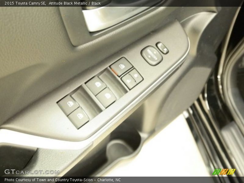 Attitude Black Metallic / Black 2015 Toyota Camry SE