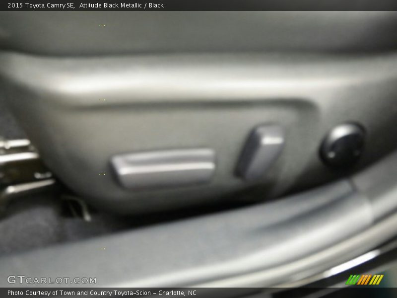 Attitude Black Metallic / Black 2015 Toyota Camry SE